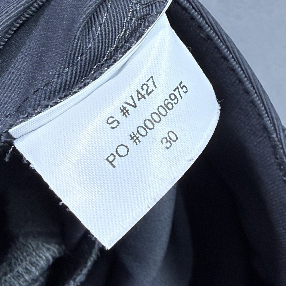 Vuori Pants Mens 32x30 Cascade Tech Chino Athletic Slim Athleisure Normcore - Picture 3 of 9